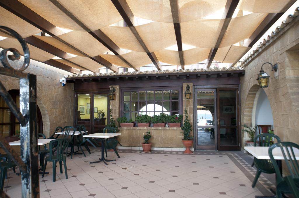 Hotel Riviera Marinella di Selinunte Exterior photo